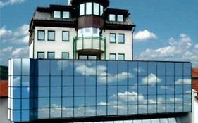 Hotel Tadz